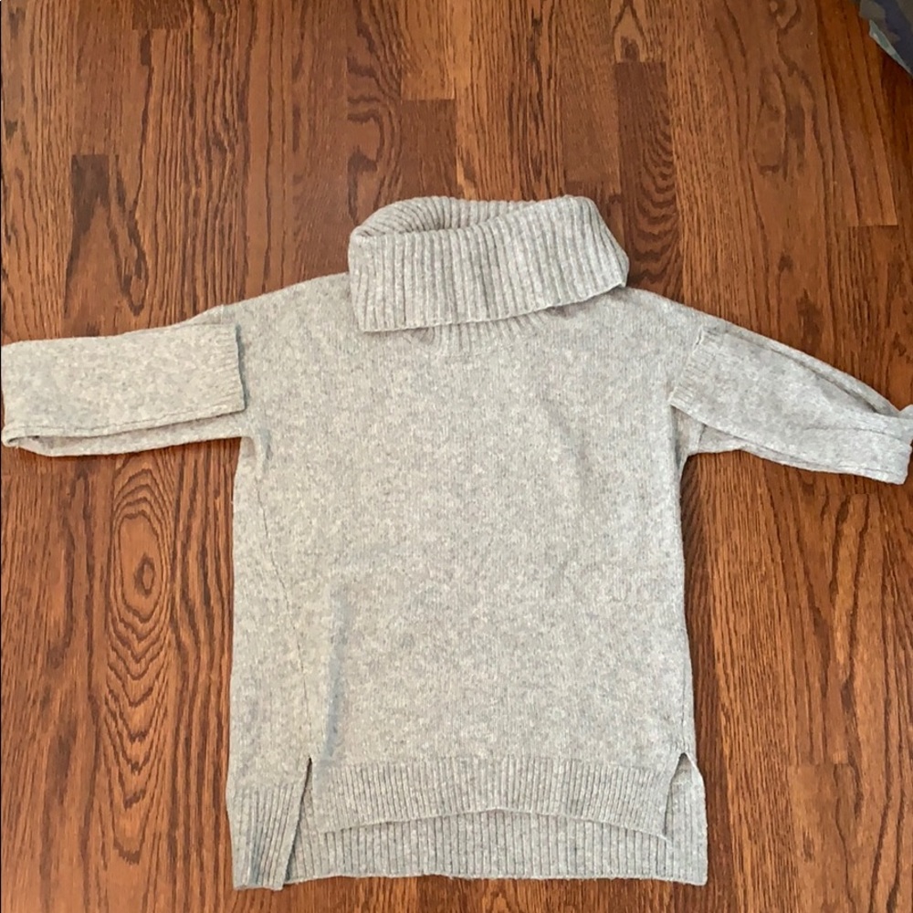 Gray turtle neck sweater